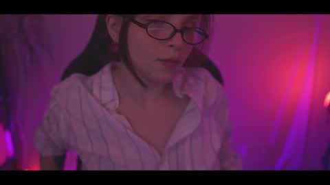 Elena online show from March 20, 2026, 9:52 pm