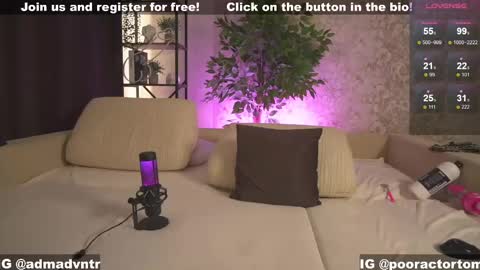 Snapshot of rus_adventure chatting on February 19, 2025, 9:39 am Adam online show from February 19, 2025, 9:39 am