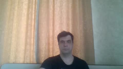 rusqadisx online show from April 3, 2026, 8:01 am