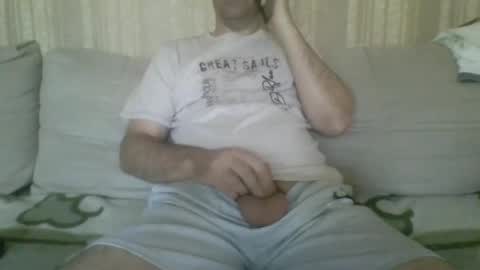 rusqadisx online show from May 24, 2026, 6:07 am