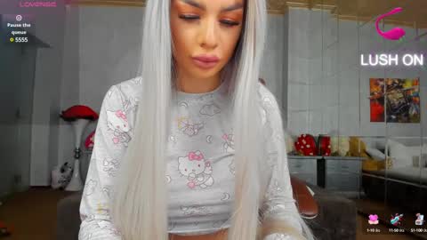Snapshot of russian_ava chatting on February 25, 2025, 12:13 pm Ava online show from February 25, 2025, 12:13 pm