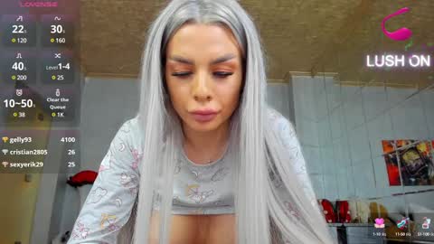 Snapshot of russian_ava chatting on February 25, 2025, 6:20 pm Ava online show from February 25, 2025, 6:20 pm