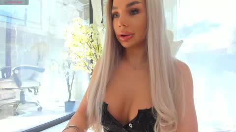 Ava online show from April 18, 2026, 7:34 am