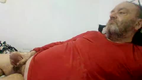 Snapshot of rustybee chatting on November 11, 2025, 1:55 pm rustybee online show from November 11, 2025, 1:55 pm