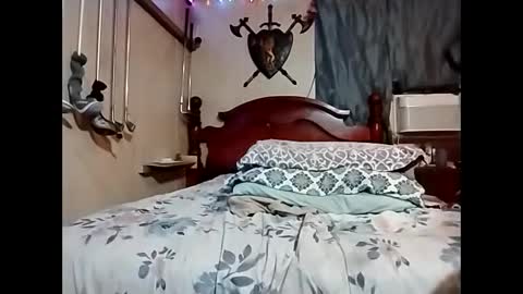 Rusty online show from October 12, 2025, 3:49 am