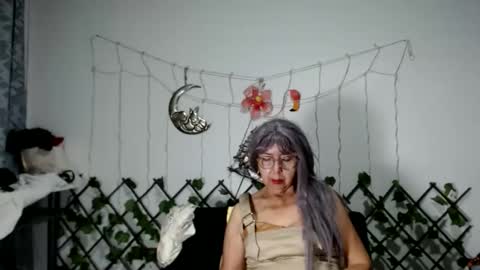 ruth_blue21 online show from February 9, 2025, 2:06 am