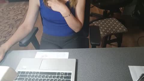 Snapshot of ruthpark chatting on September 10, 2025, 3:34 pm Ruth online show from September 10, 2025, 3:34 pm