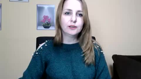Snapshot of ruthpark chatting on April 21, 2026, 11:38 am Ruth online show from April 21, 2026, 11:38 am