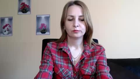 Snapshot of ruthpark chatting on May 3, 2026, 12:44 pm Ruth online show from May 3, 2026, 12:44 pm