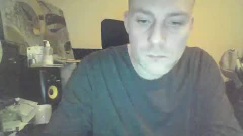 ruwatching_me online show from March 9, 2025, 1:25 am