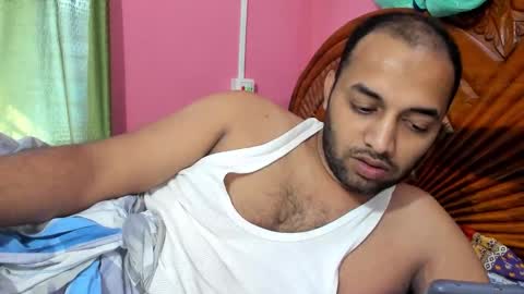 rwb17 online show from October 24, 2025, 8:33 am