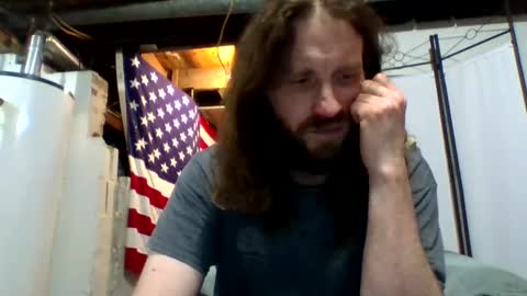 rwb1982 online show from February 22, 2025, 6:30 pm