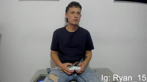 Snapshot of ryan15_ chatting on June 6, 2026, 11:26 am Ryan 15 online show from June 6, 2026, 11:26 am