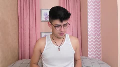 Ryan online show from December 18, 2024, 8:36 pm