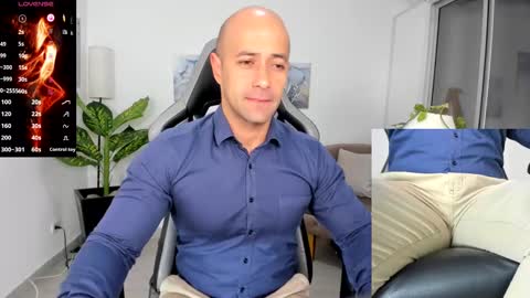 ryan_master_ online show from January 8, 2025, 9:10 am