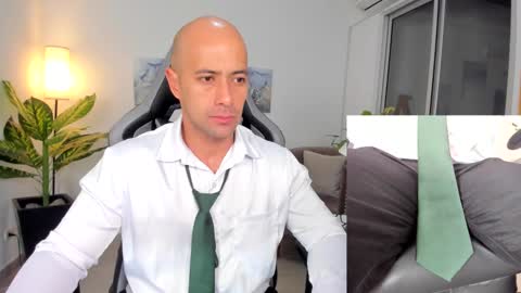 ryan_master_ online show from January 10, 2025, 9:02 am