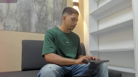 Ryan online show from November 3, 2025, 12:50 pm