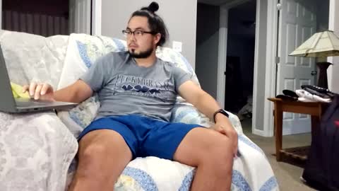 Ryanime online show from October 18, 2025, 10:32 pm