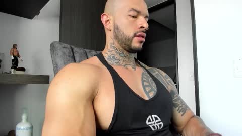 Snapshot of ryanjhonston chatting on November 15, 2025, 12:23 pm Ryan online show from November 15, 2025, 12:23 pm