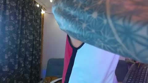 Ryan Blue ig ryannblue online show from December 20, 2024, 2:41 am