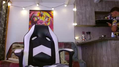 Ryan Blue ig ryannblue online show from February 12, 2025, 10:37 pm