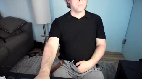 Snapshot of ryanontour chatting on May 26, 2026, 7:54 pm Ryan in NYC online show from May 26, 2026, 7:54 pm