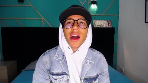 RyanPricee online show from January 8, 2025, 2:57 am