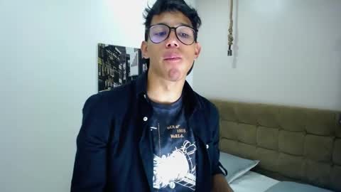 RyanPricee online show from January 17, 2025, 7:49 pm