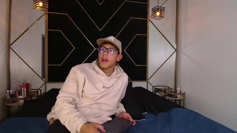 RyanPricee online show from October 22, 2025, 4:24 am