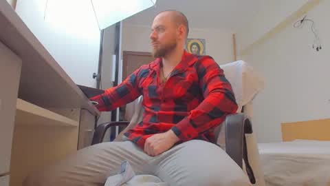 Ryanstone  online show from March 25, 2026, 6:19 am