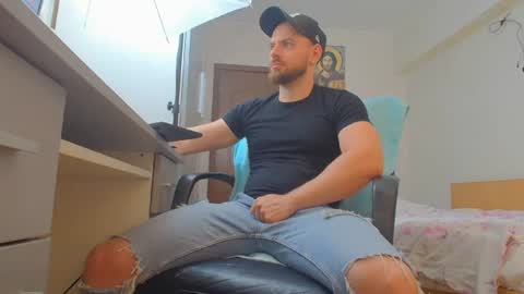 Ryanstone  online show from July 9, 2026, 6:06 am