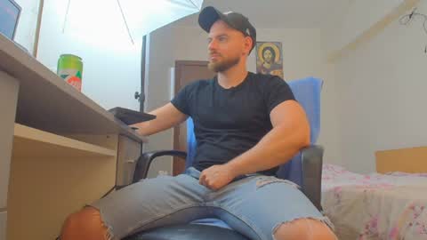 Ryanstone  online show from July 20, 2026, 11:12 am