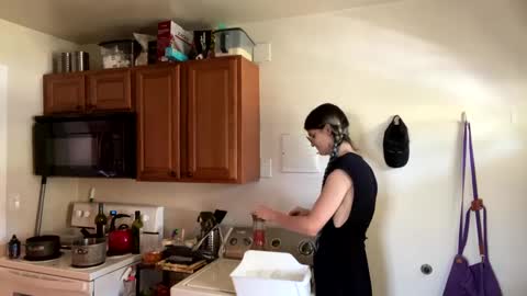 Ryn Michele online show from September 23, 2025, 8:12 pm