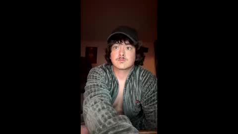 Snapshot of rynconnor chatting on May 9, 2026, 8:03 pm rynconnor online show from May 9, 2026, 8:03 pm