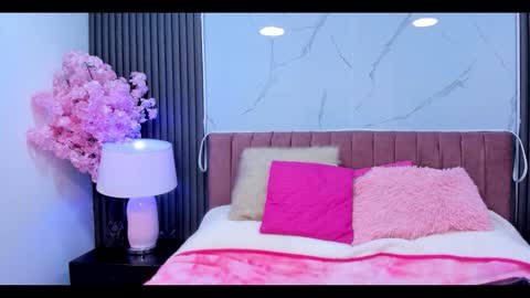 rynnaa online show from March 12, 2026, 4:18 am