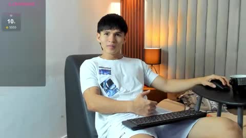 Ryo Kush online show from November 16, 2025, 3:56 am