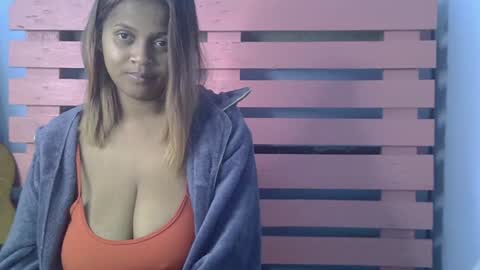 Snapshot of rywanna chatting on June 22, 2026, 4:48 pm rywanna online show from June 22, 2026, 4:48 pm