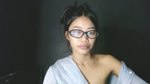ryza_sweet online show from December 4, 2025, 6:38 pm