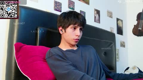 Snapshot of s_a_t_u_r_n chatting on March 31, 2026, 7:42 am ST online show from March 31, 2026, 7:42 am