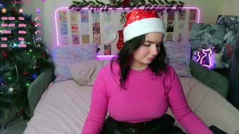 Kate online show from December 25, 2024, 7:03 am