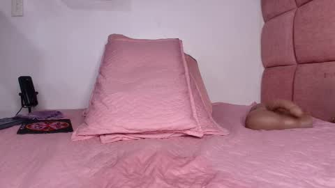 Samantha online show from March 5, 2025, 6:12 am