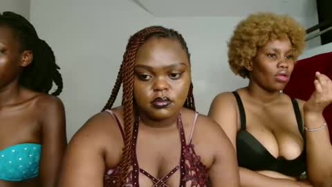 Samantha online show from October 19, 2025, 5:35 pm