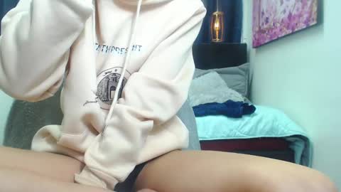 Snapshot of sabaha_ chatting on December 7, 2024, 11:51 am S A B A H A online show from December 7, 2024, 11:51 am