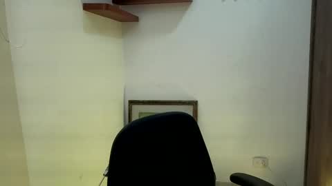 Snapshot of sabaha_ chatting on October 1, 2025, 12:16 am S A B A H A online show from October 1, 2025, 12:16 am