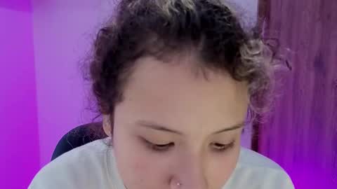 Snapshot of sabaha_ chatting on October 17, 2025, 8:22 pm S A B A H A online show from October 17, 2025, 8:22 pm