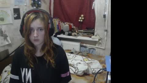 Snapshot of sabochka888 chatting on December 13, 2024, 1:33 pm sabochka888 online show from December 13, 2024, 1:33 pm