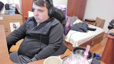 1141323  my Lord Mister Max   moms treasure online show from January 2, 2025, 4:41 am