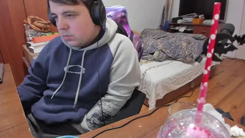 1141323  my Lord Mister Max   moms treasure online show from January 18, 2025, 3:16 pm