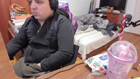 1141323  my Lord Mister Max   moms treasure online show from January 23, 2025, 7:40 pm