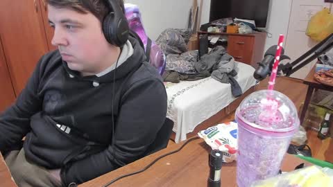 1141323  my Lord Mister Max   moms treasure online show from January 30, 2025, 11:55 am